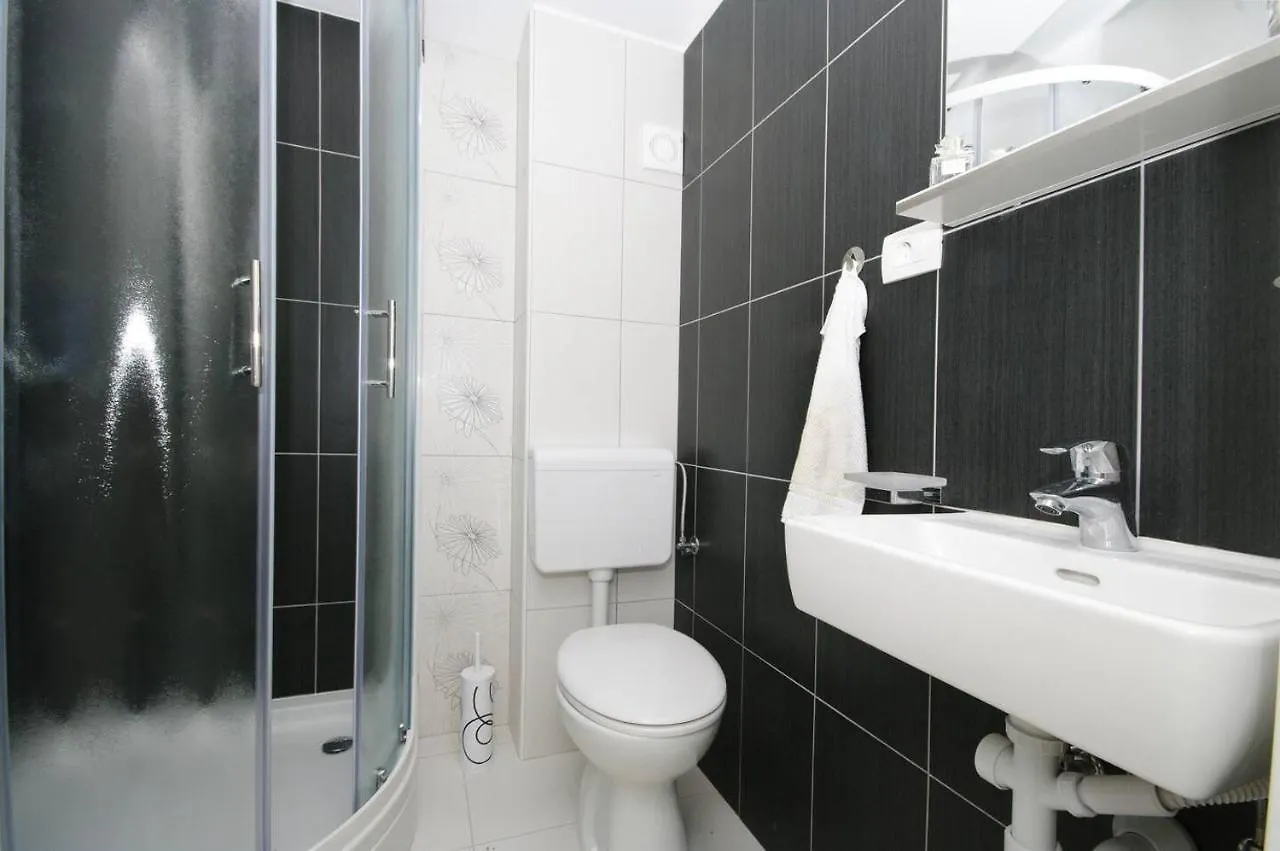 Holiday home House Viki Villa Plano Croatia